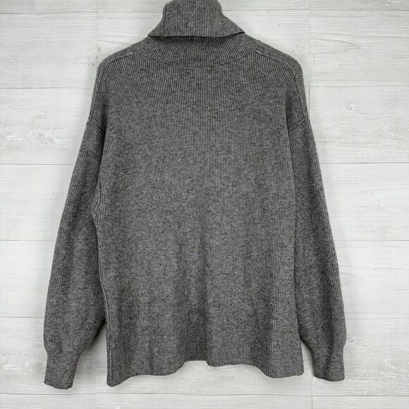 Free People Softly Structured Tunic Oversized Sweater Size S Gray Turtleneck - Picture 7 of 15